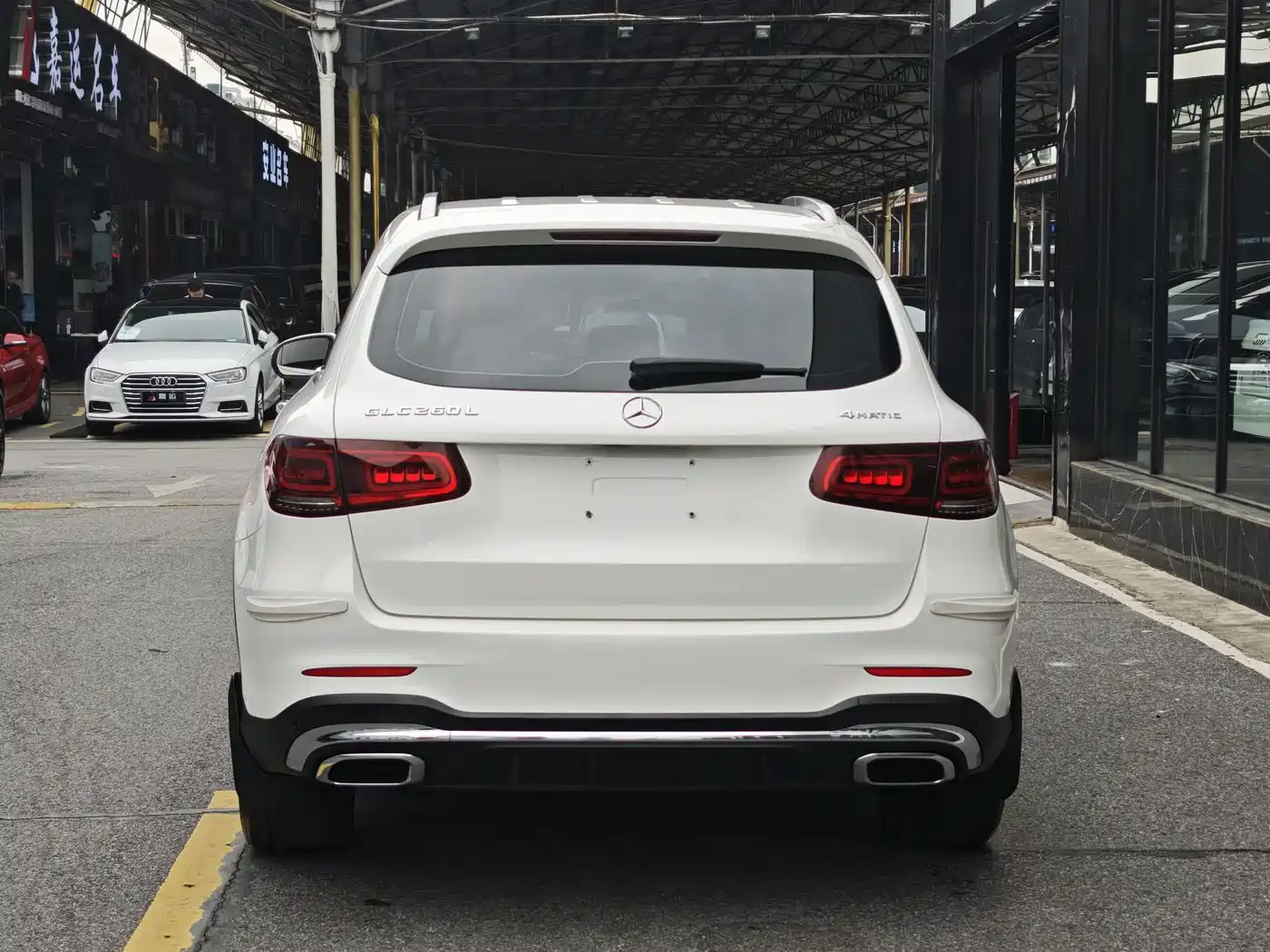 Mercedes-Benz GLC 2022 Facelift III GLC 260 L 4MATIC Dynamic фото 4