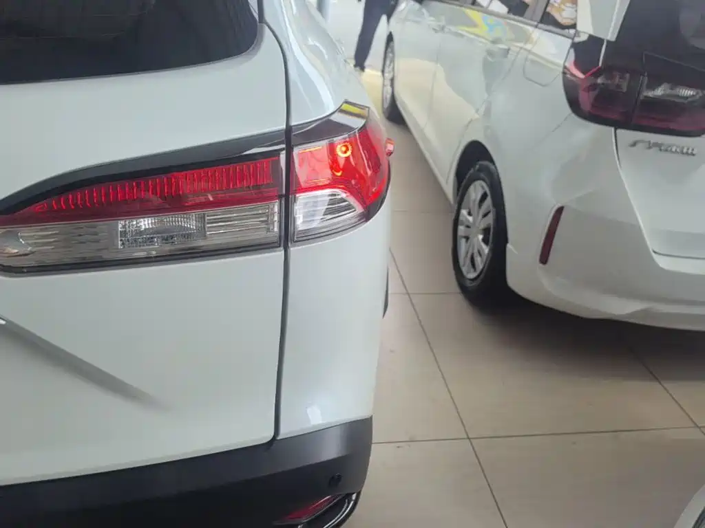 Toyota Frontlander 2025 2024 2.0L CVT Elite Edition
