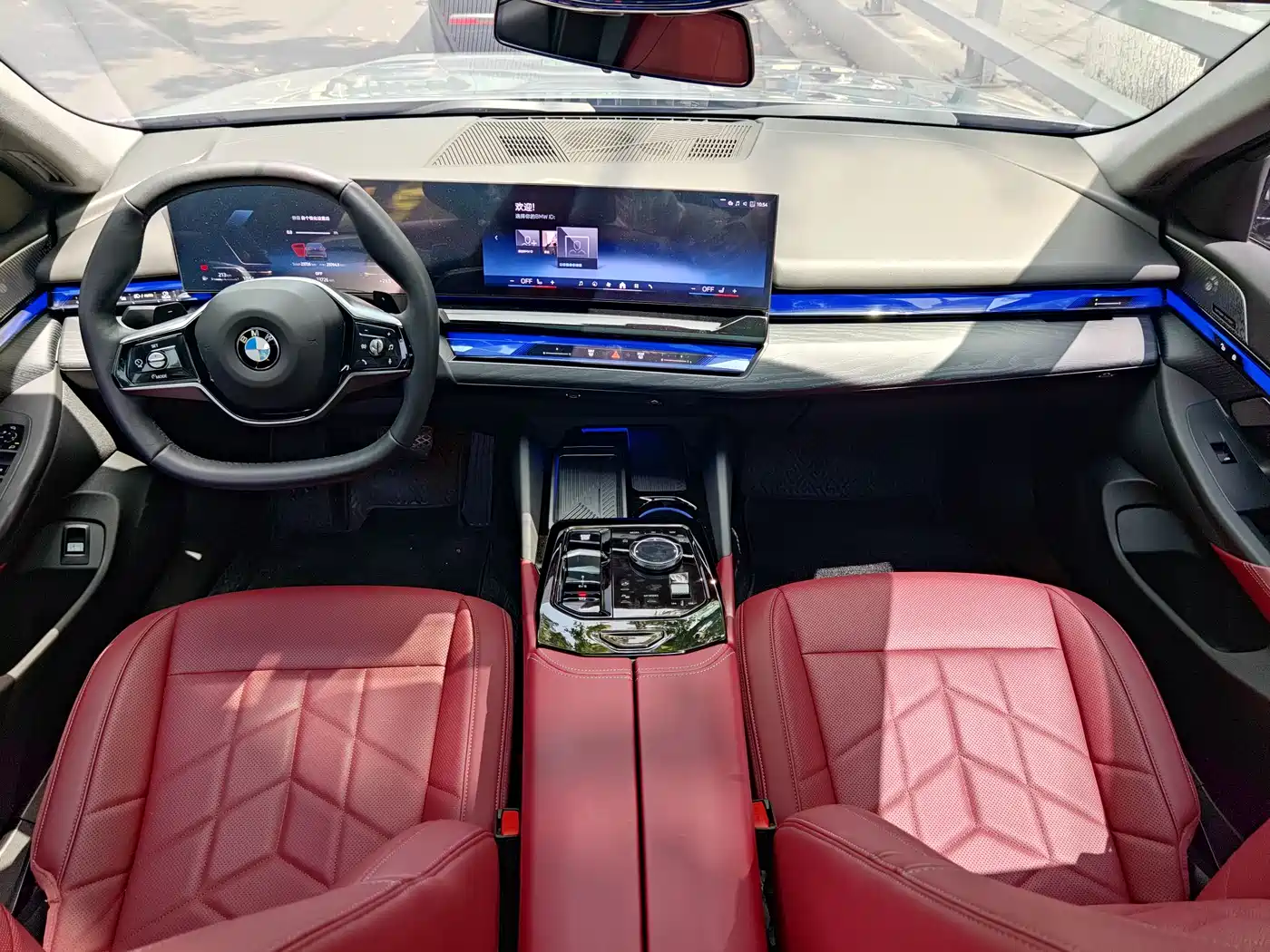 BMW 5 Series 2024 530Li Leading Model Luxury Package фото 7