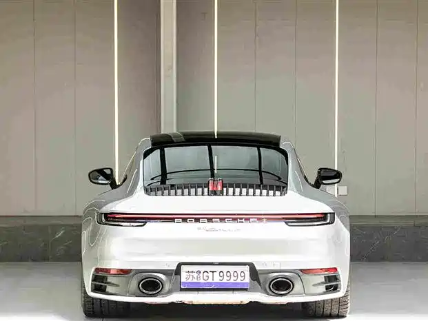 Фото 7 - Porsche 911