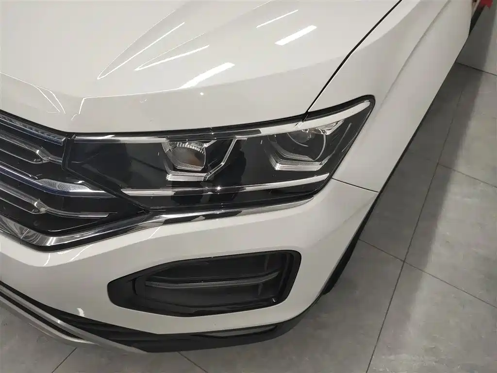 Volkswagen Tayron 2021 330TSI 2WD Luxury Smart Connect Edition фото 24