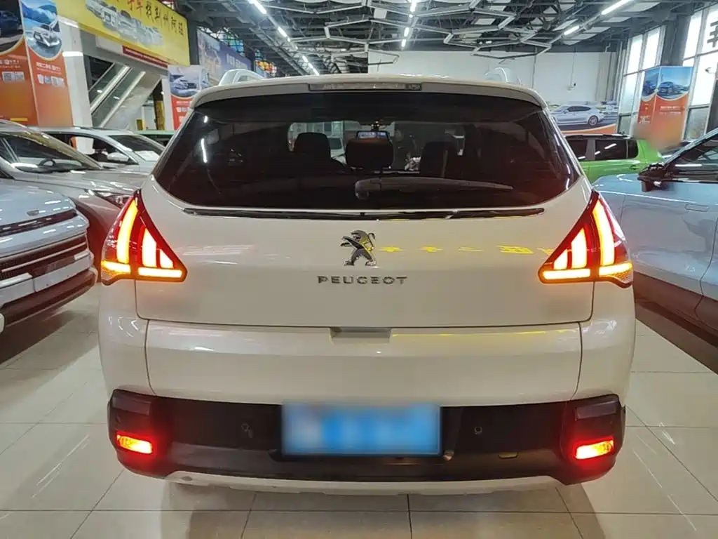 Peugeot 3008 2017 2016 2.0L Automatic Classic Edition