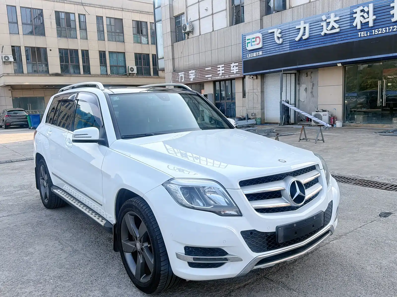 صورة 1 - Mercedes-Benz GLK-Class