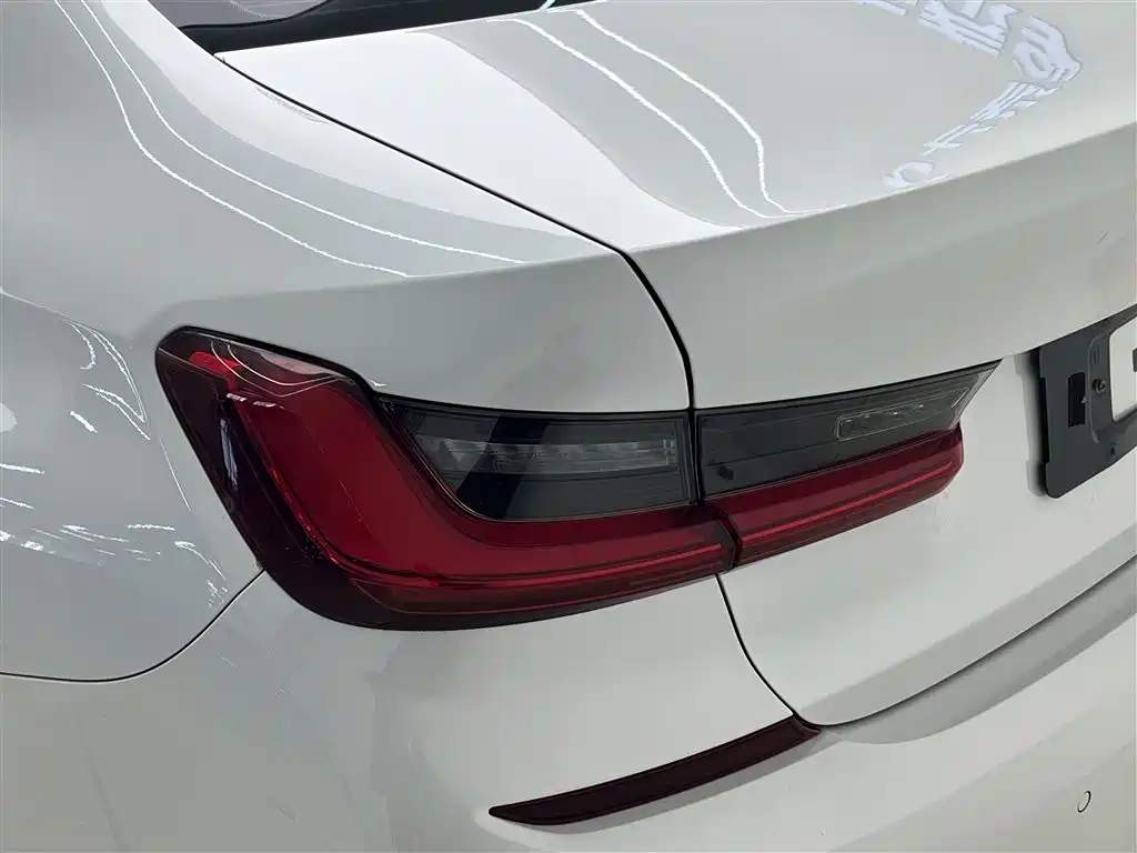 BMW 3 Series 2021 Second Facelift 320Li M Sport Package фото 7