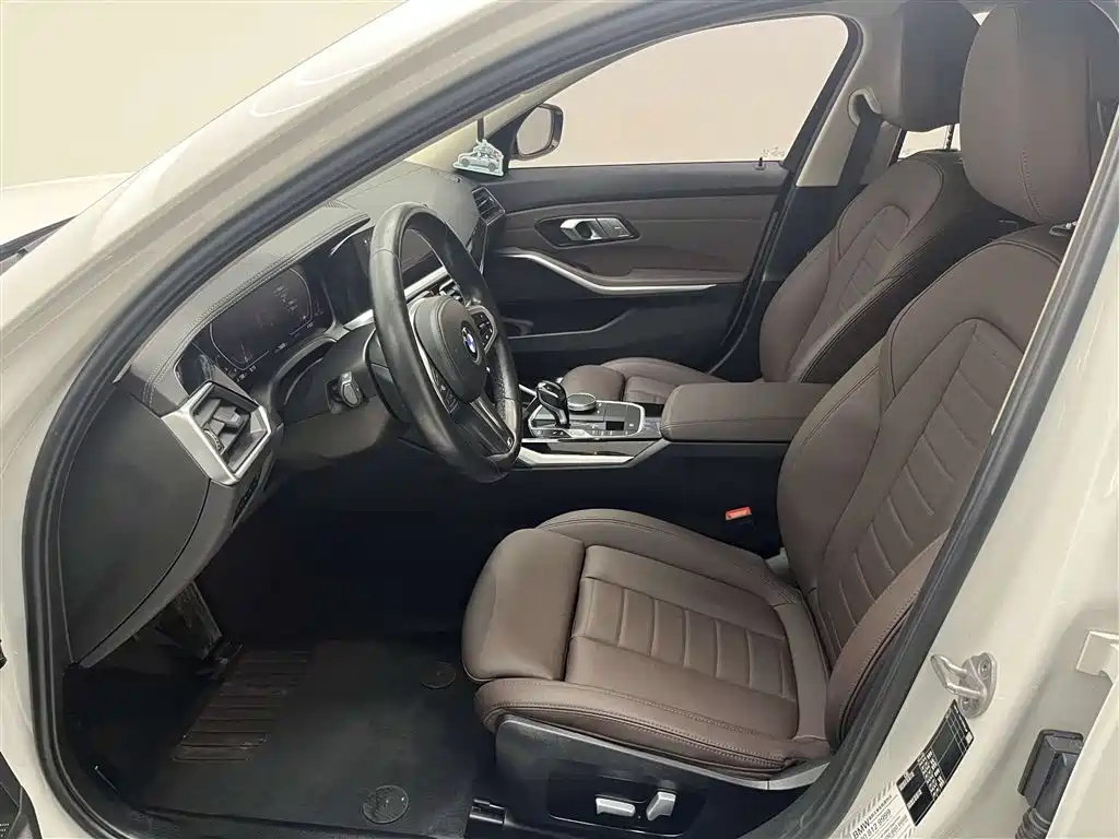 BMW 3 Series 2021 Second Facelift 320Li M Sport Package фото 13