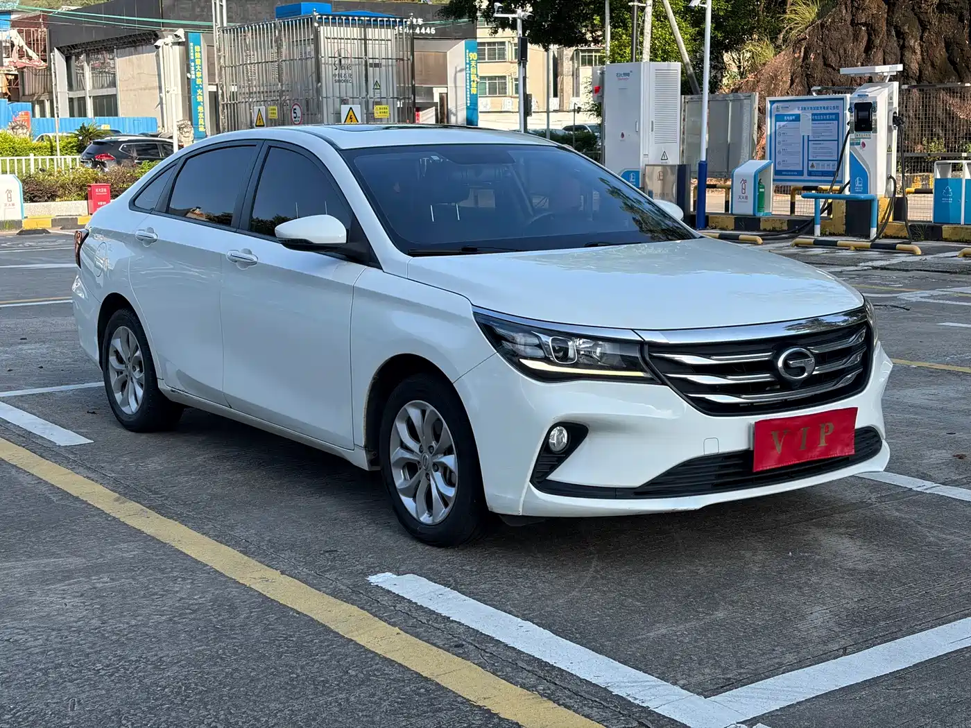 GAC Trumpchi Trumpchi GA4 2019 2018 200T Automatic Luxury