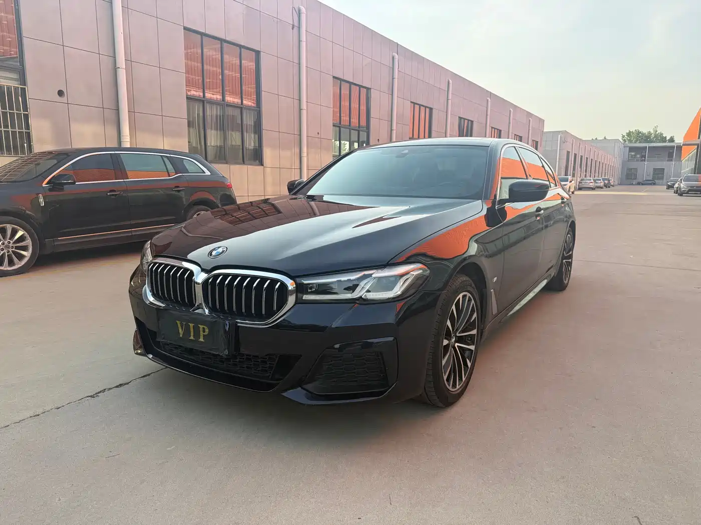 BMW 5 Series 2022 525Li M Sport Package
