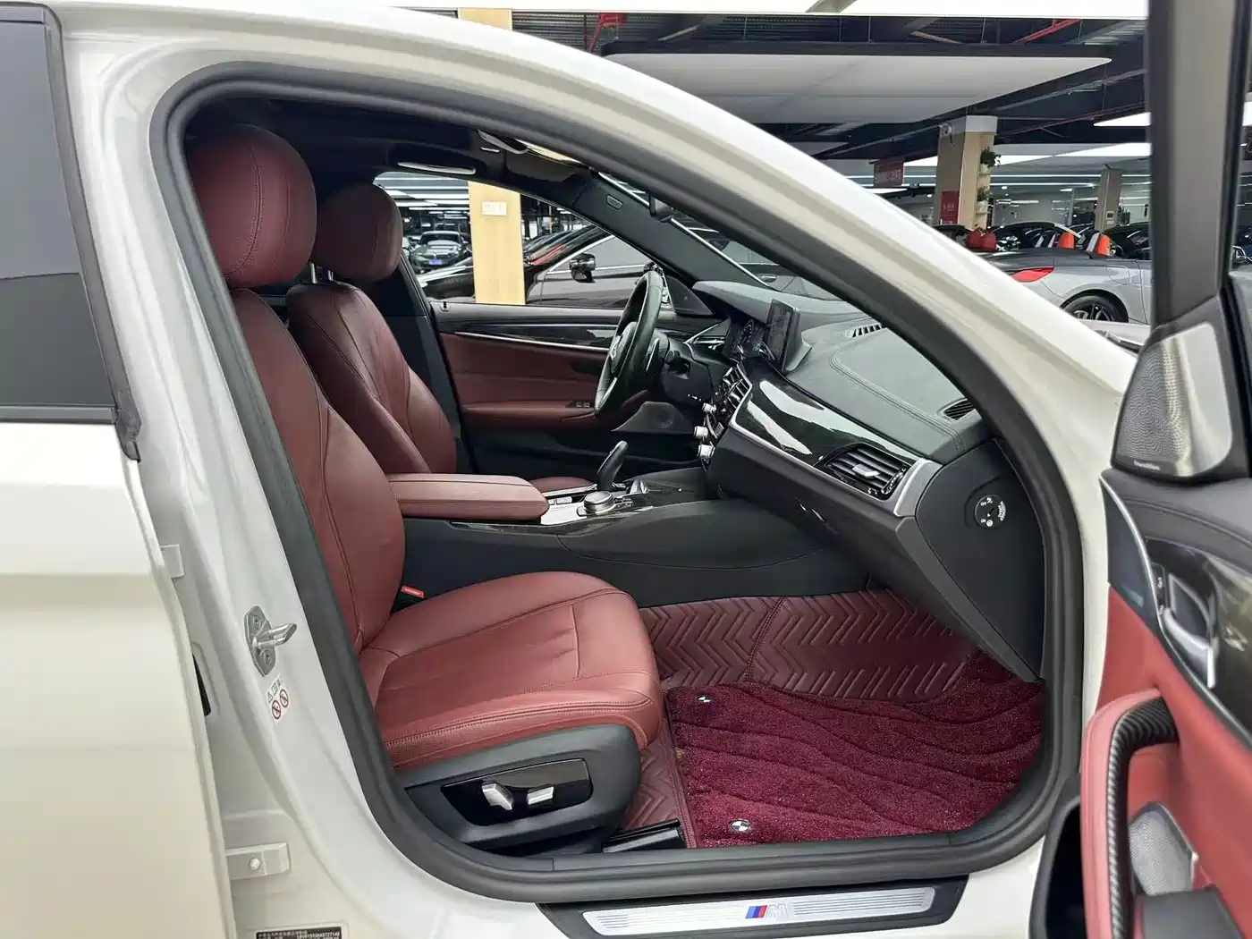 BMW 5 Series 2019 Facelift 530Li Leading M Sport Package фото 7