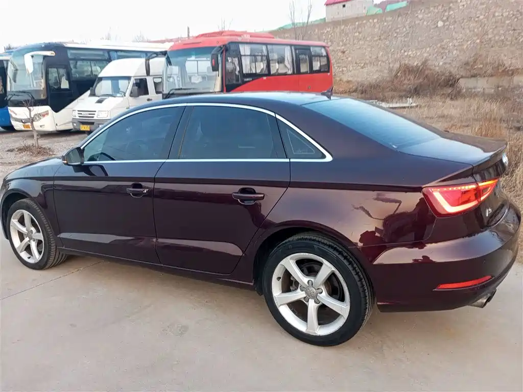 Audi A3 2015 Limousine 40 TFSI Automatic Comfort фото 21