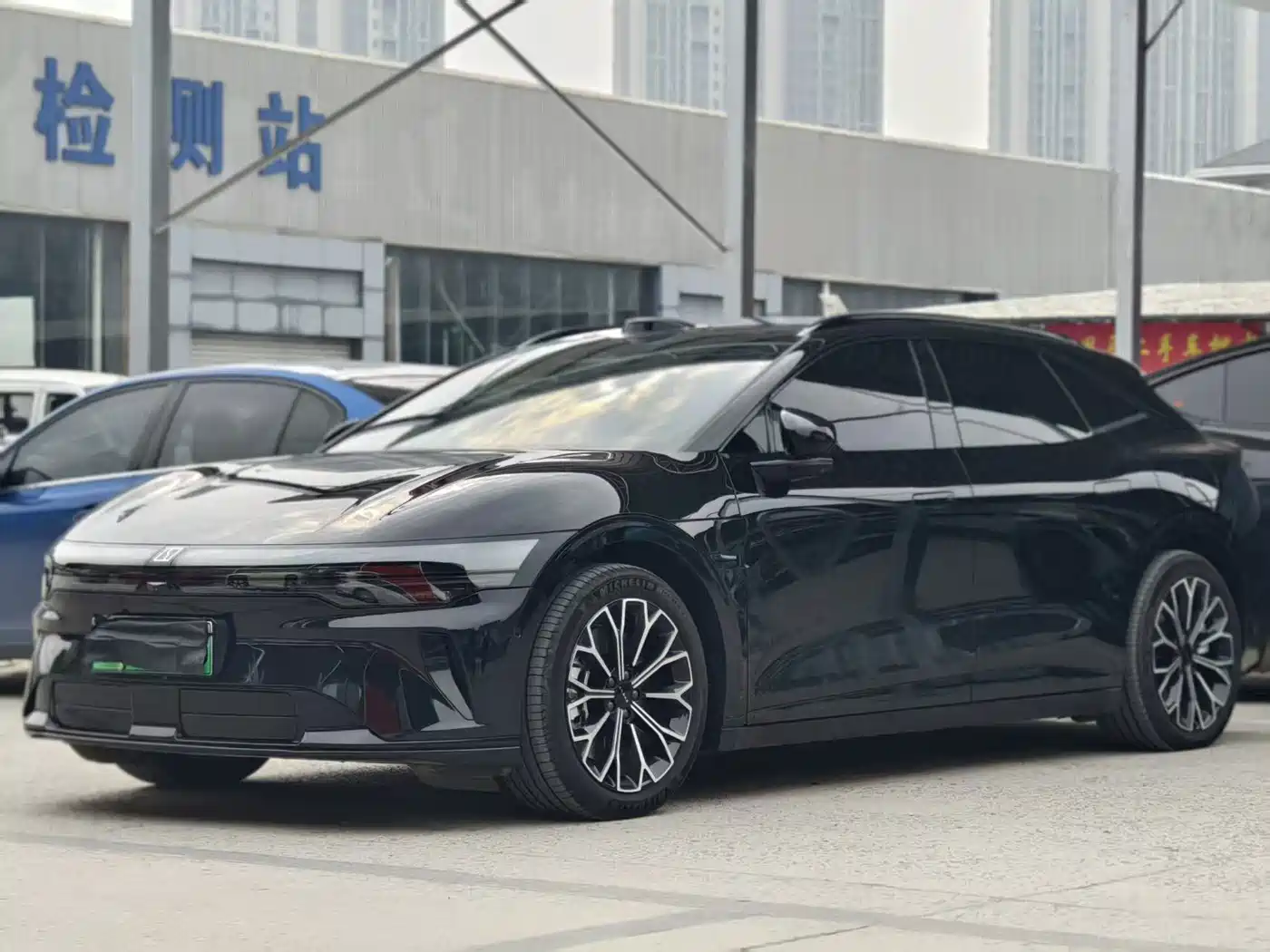 ZEEKR EXTREME KRYPTON 007GT