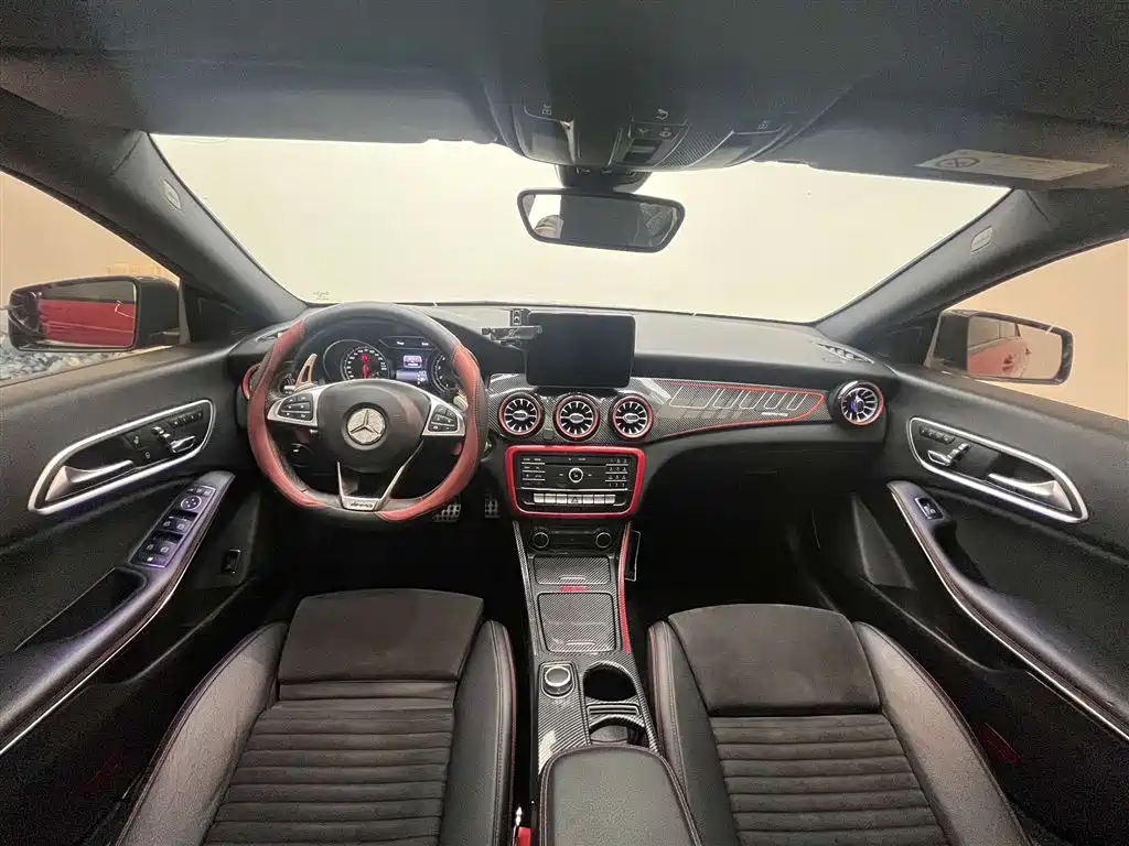 Mercedes-Benz CLA (Import) 2017 CLA 220 4MATIC фото 10