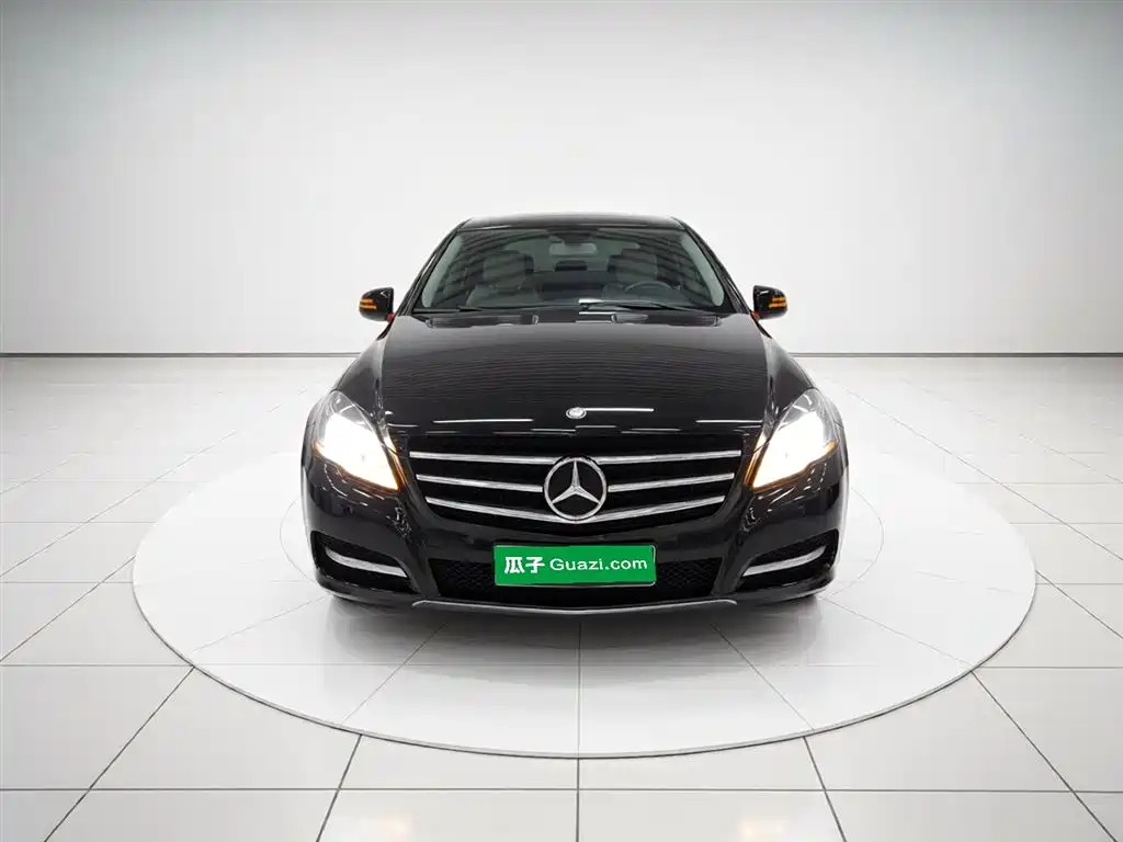Mercedes-Benz R-Class 2017 R 320 4MATIC Business Collector's Edition фото 3
