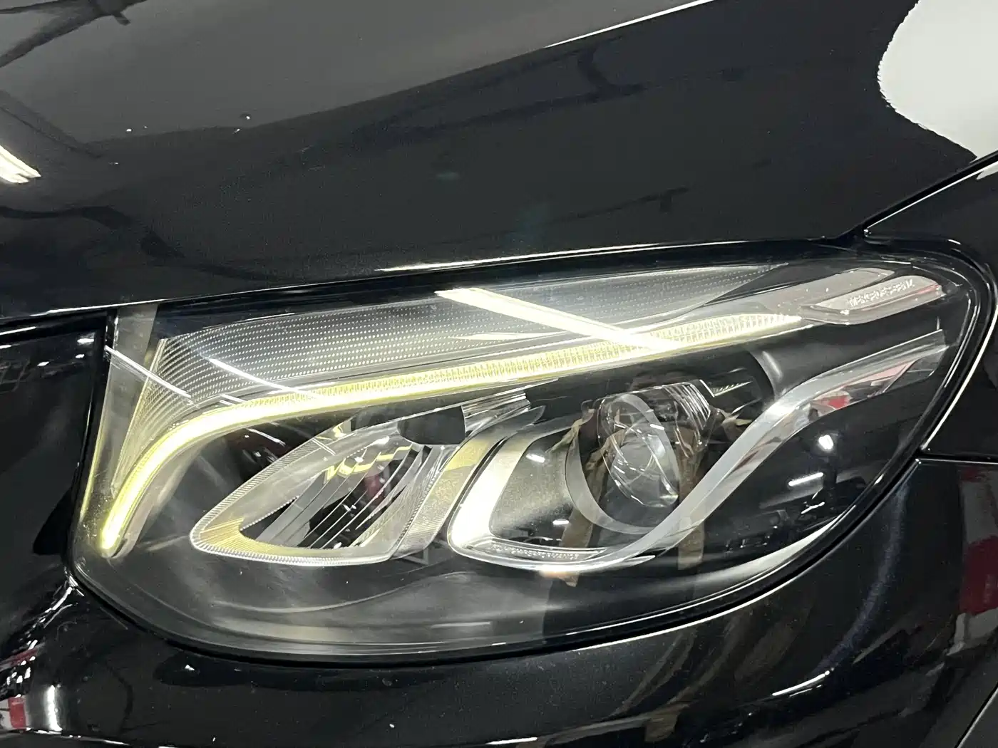 Mercedes-Benz GLC 2018 Facelift GLC 200 4MATIC фото 23