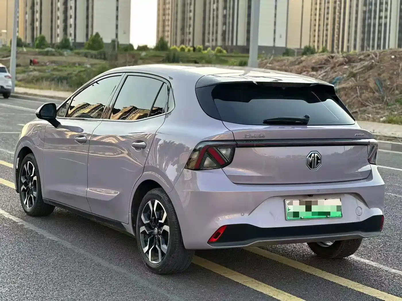 MG MG4 EV 2025 2025 Base Model
