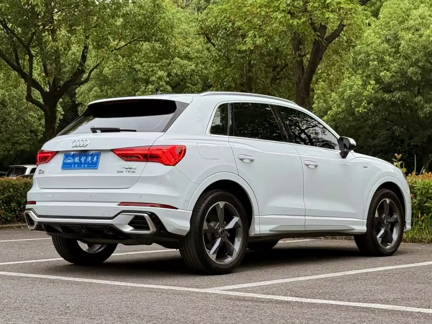 Audi Q3 2024 40 TFSI Fashion Sport фото 5