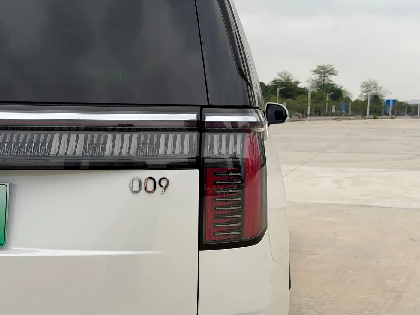 ZEEKR EXTREME KRYPTON 009