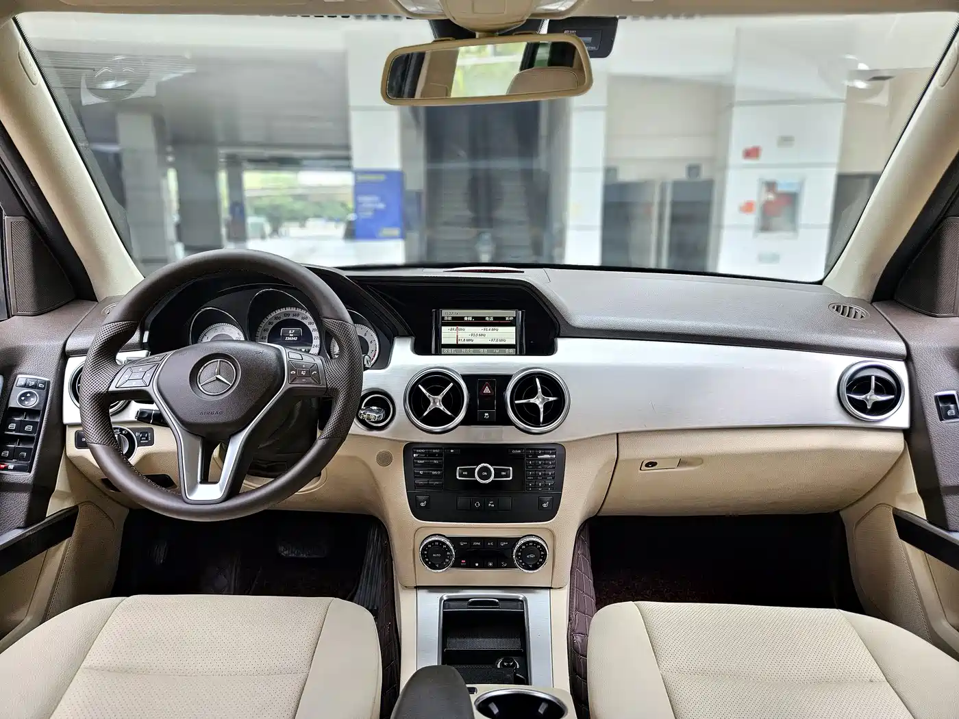 Mercedes-Benz GLK-Class 2013 GLK 300 4MATIC Dynamic фото 7