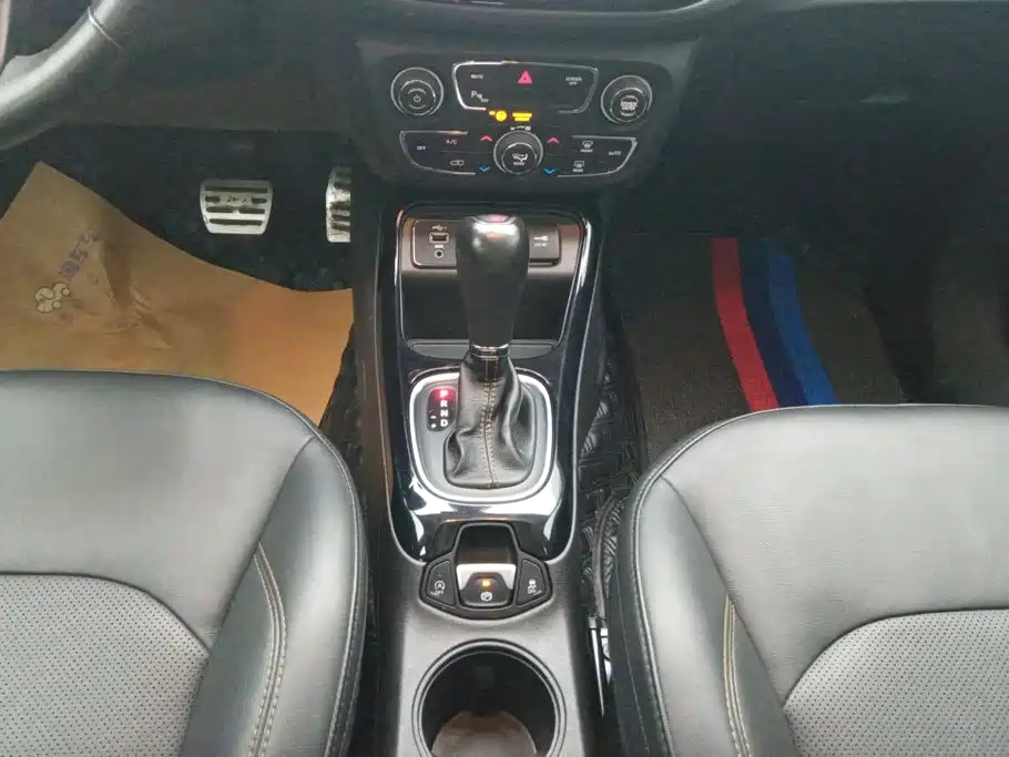 Jeep Compass 2021 2020 220T Automatic Elite Edition