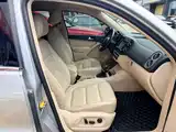 صورة 9 - Volkswagen Tiguan