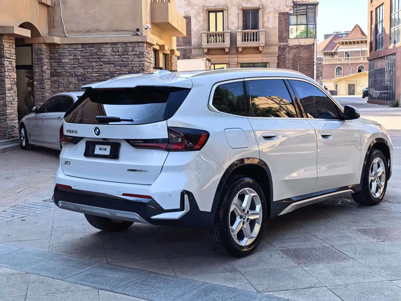 BMW X1 2026 2023 sDrive20Li X Design Package