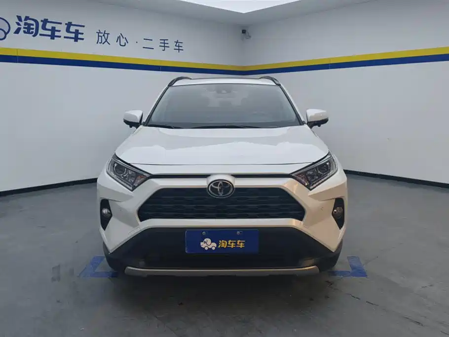 Toyota RAV4 Rongfang 2021 2.0L CVT 2WD Trend PLUS фото 2