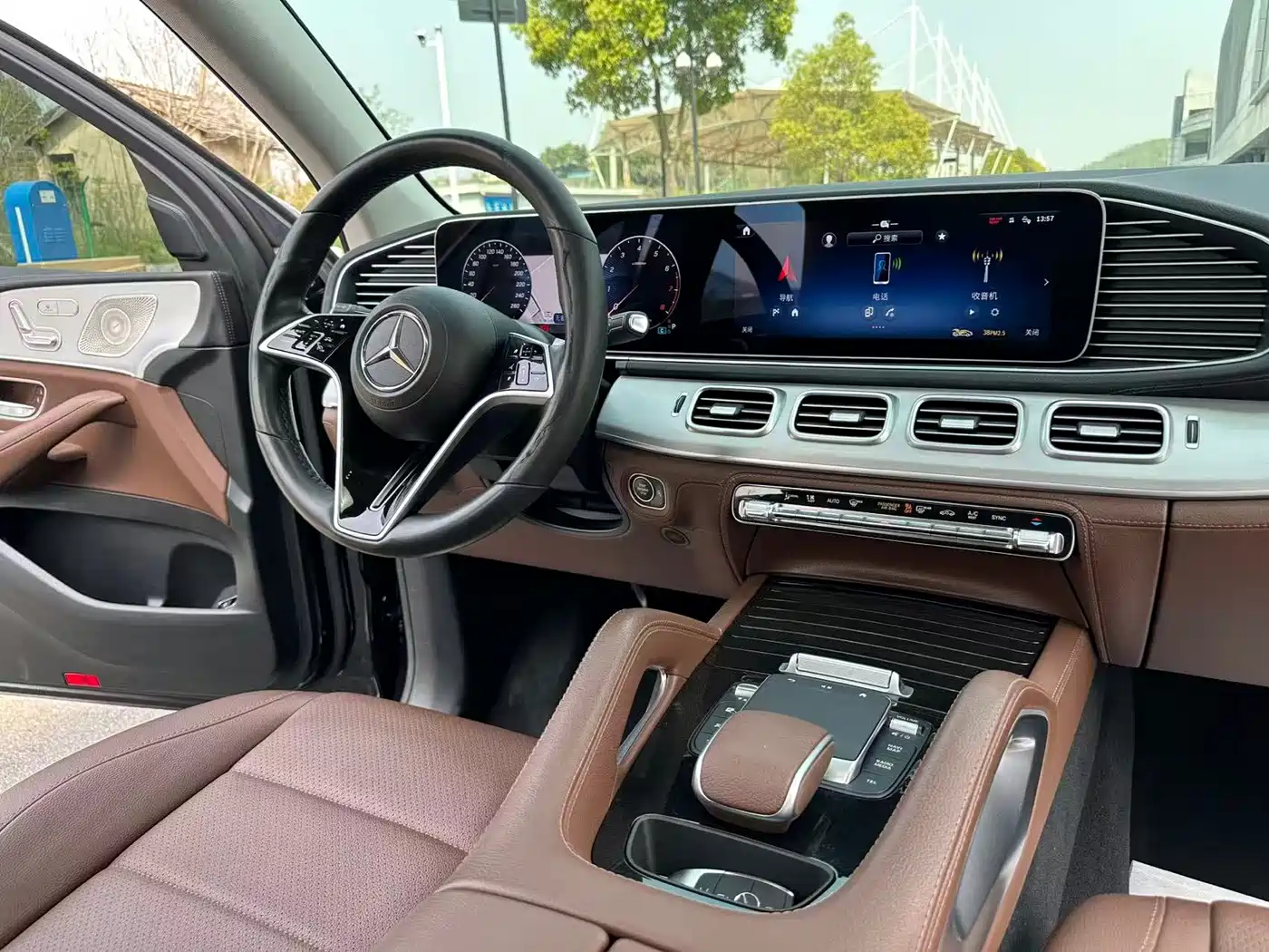 Mercedes-Benz GLE 2024 GLE 450 4MATIC Sport фото 12