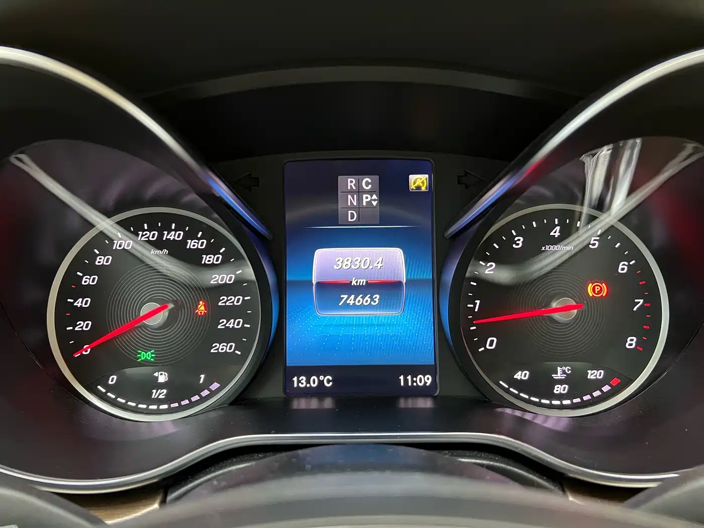 Mercedes-Benz V-Class 2021 V 260 L Long Wheelbase Luxury Edition фото 11