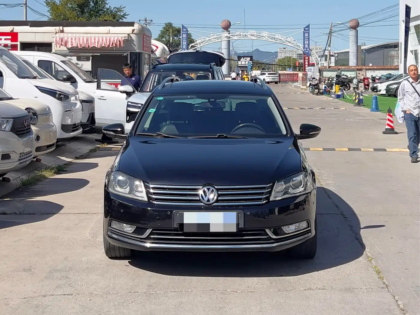 Volkswagen Magotan (Import) 2012 2012 Wagon 2.0TSI 4WD Luxury