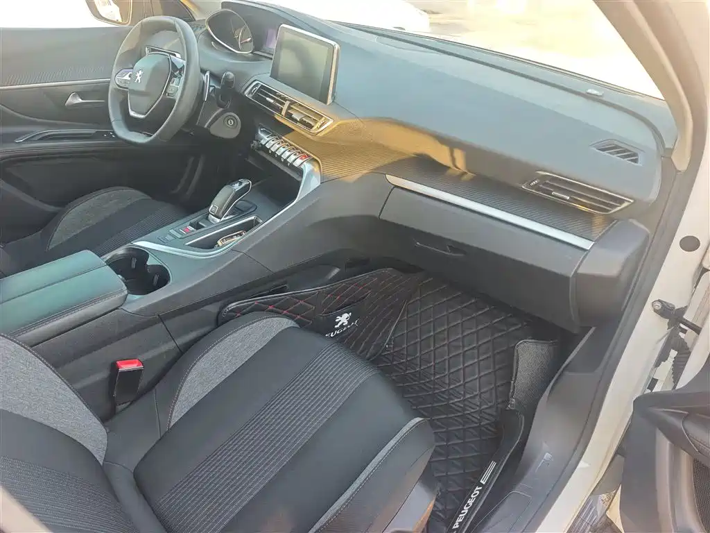 Peugeot 4008 2019 350THP Leading Edition фото 18