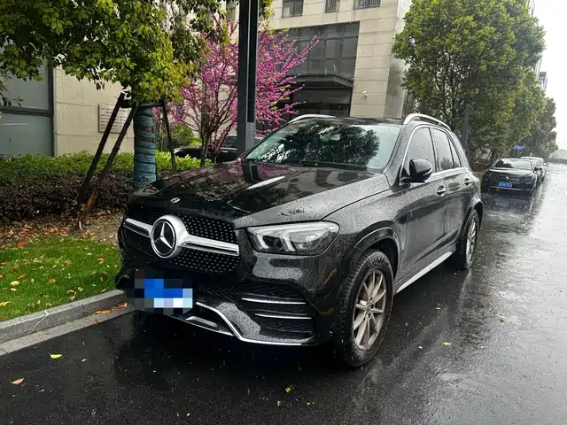 MERCEDES-BENZ GLE