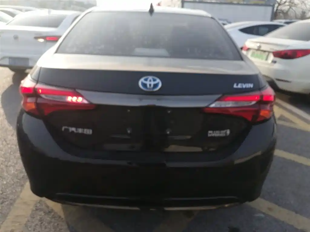 Toyota Levin Twin Engine E+ 2019 1.8PH GS E-CVT Elite Edition фото 22