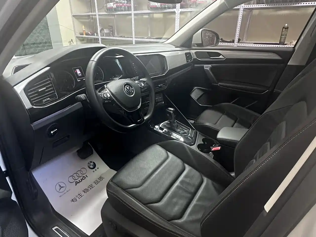 Volkswagen Tayron 2022 280TSI 2WD Luxury Smart Connect Edition фото 7