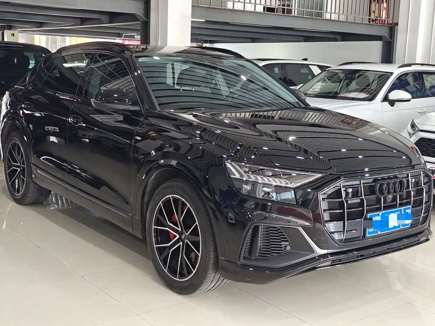 Audi Q8 2024 2023 55 TFSI Luxury Sport