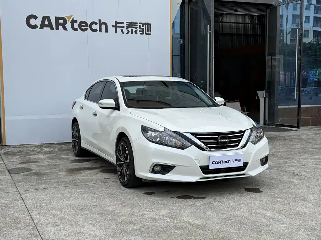 Фото 3 - Nissan Teana
