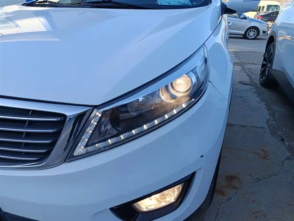Kia Sportage 2015 2.0L Automatic 2WD DLX фото 24