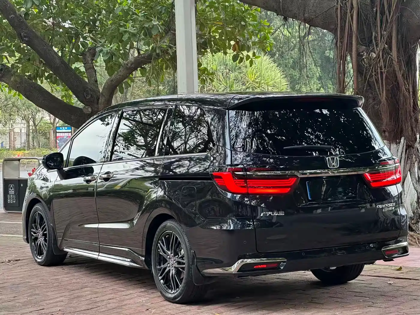 HONDA ODYSSEY