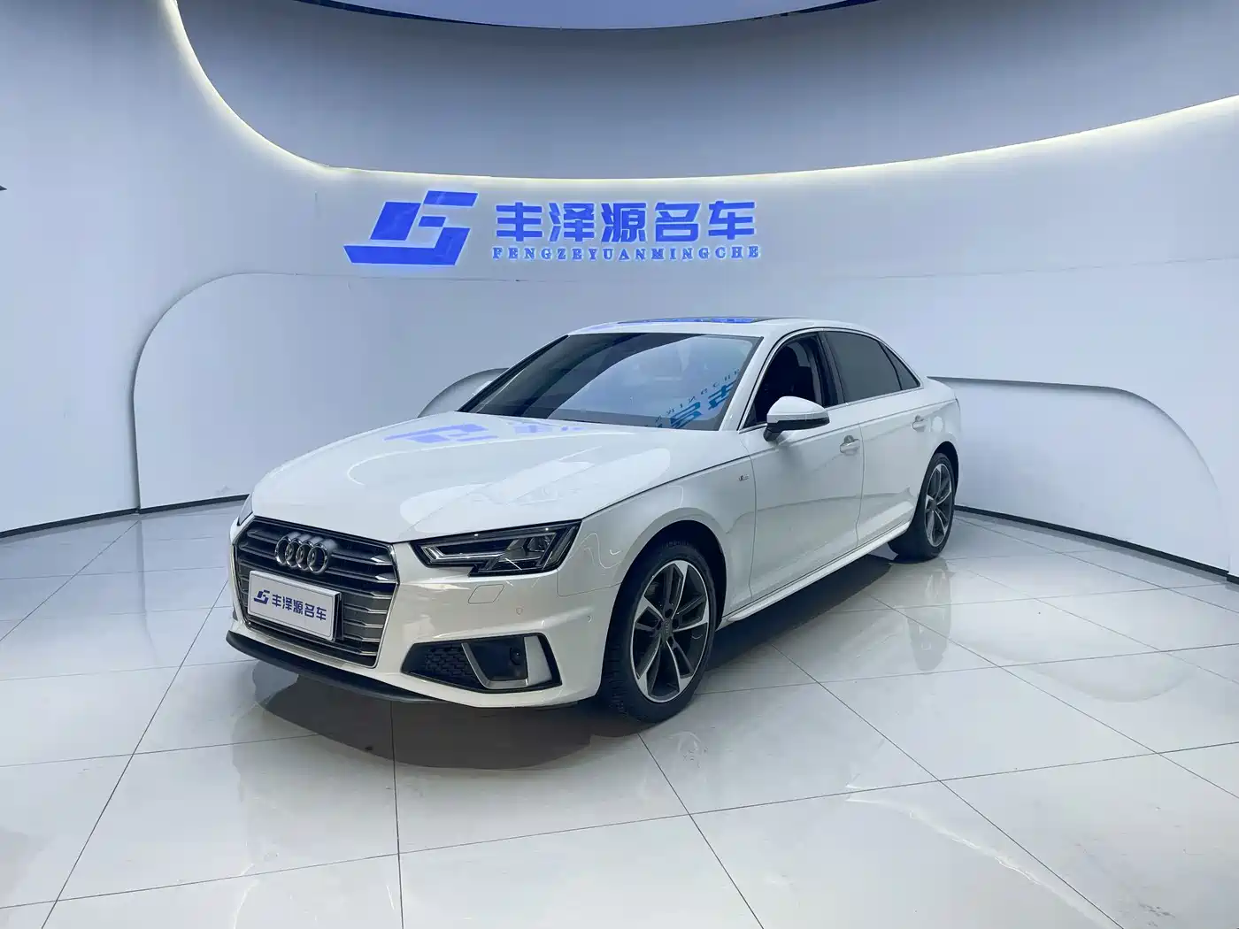 Audi A4L 2019 40 TFSI Fashion (China VI)