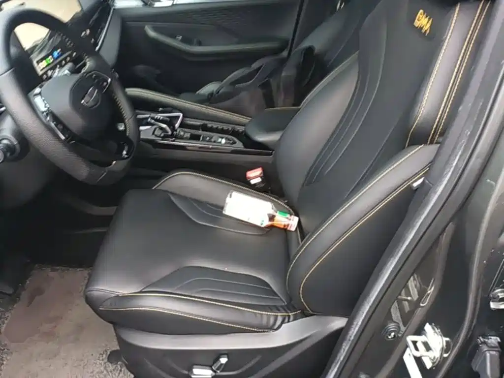 Geely Coolray 2025 2025 Bin Yue L 1.5TD DCT Starlight