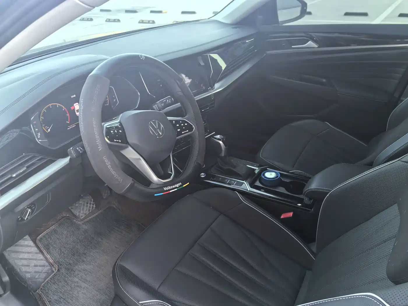 صورة 3 - Volkswagen Passat