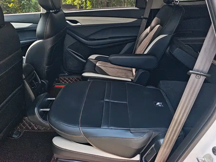 Baojun 360 2020 2019 1.5L Manual Elite China VI