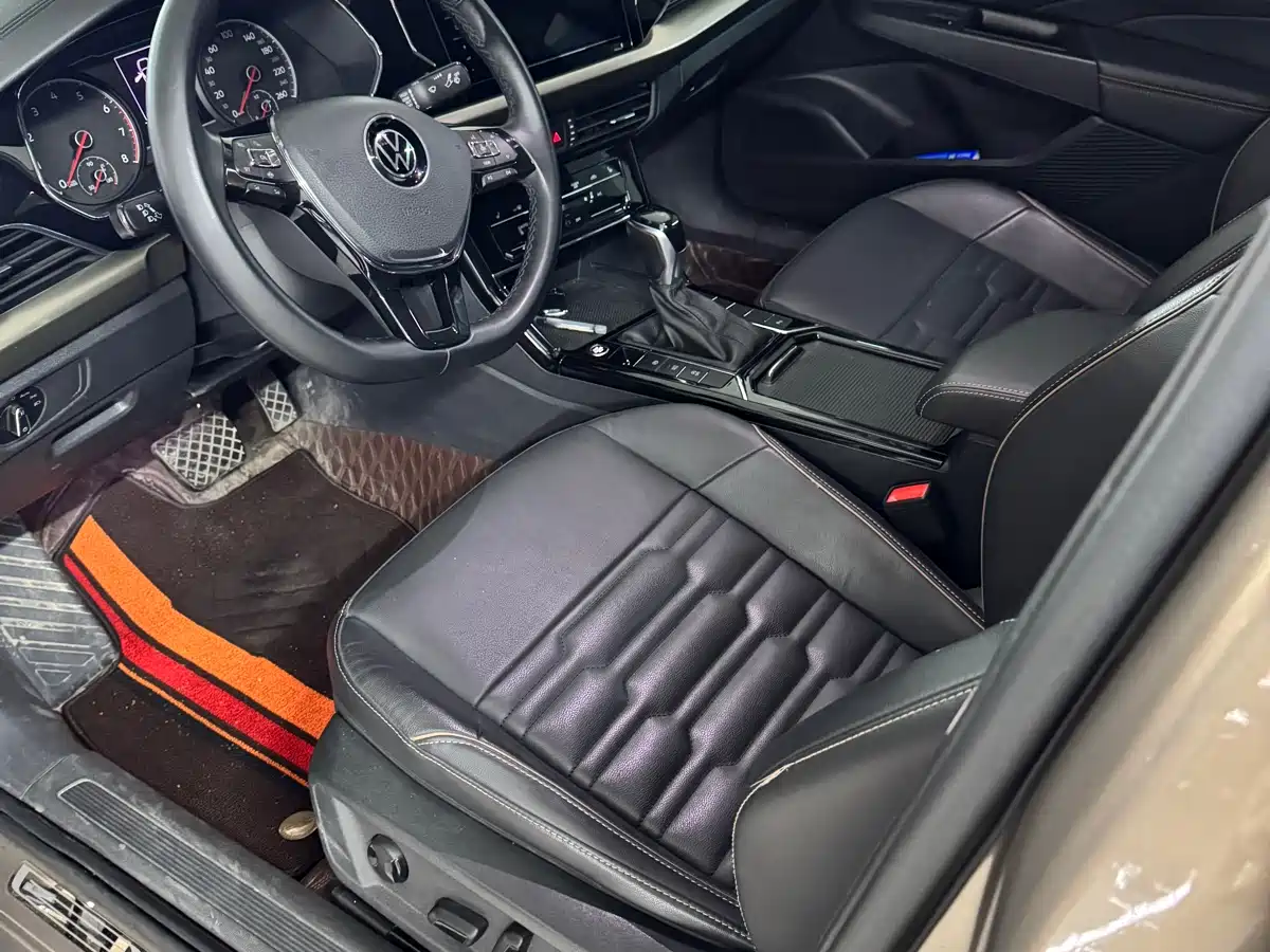 Volkswagen Passat 2021 Model 330TSI Elite Edition фото 7