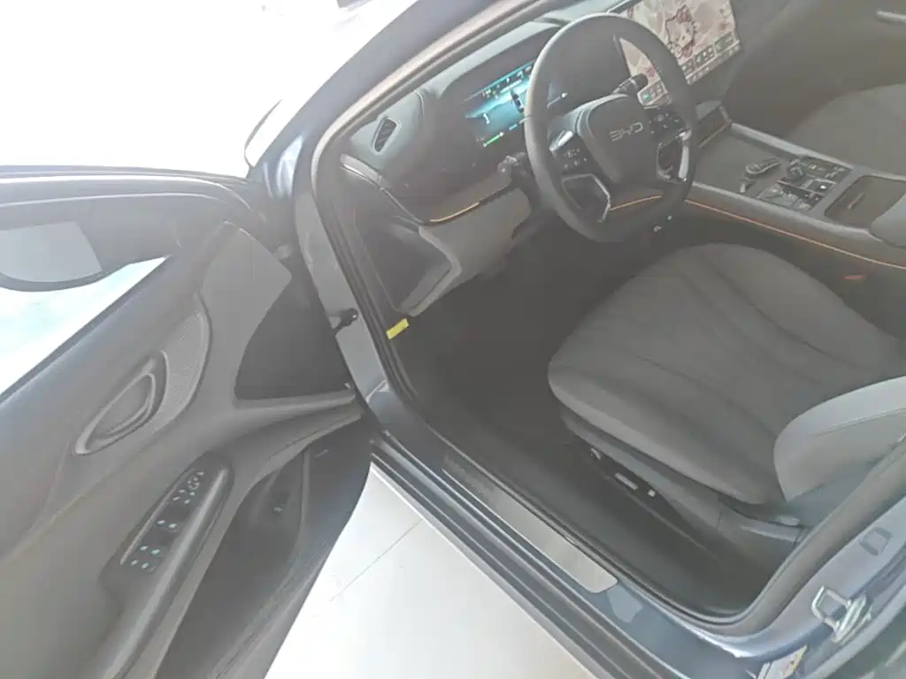 BYD Seal 2024 2023 DM-i 1.5T 121km Flagship