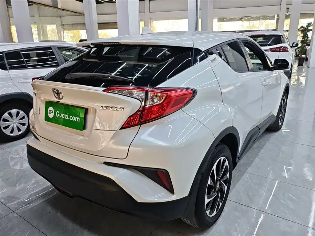 Toyota IZOA 2020 2.0L Yi Xiang CARE фото 7