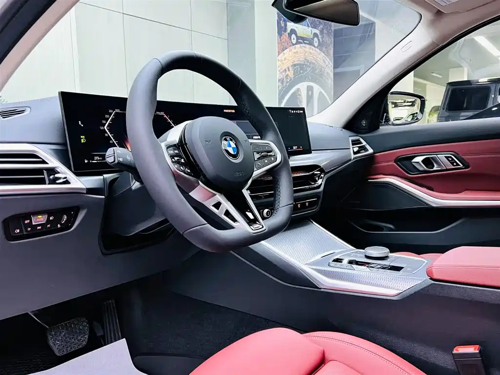 BMW 3 Series 2024 330Li M Sport Shadowline Package фото 8