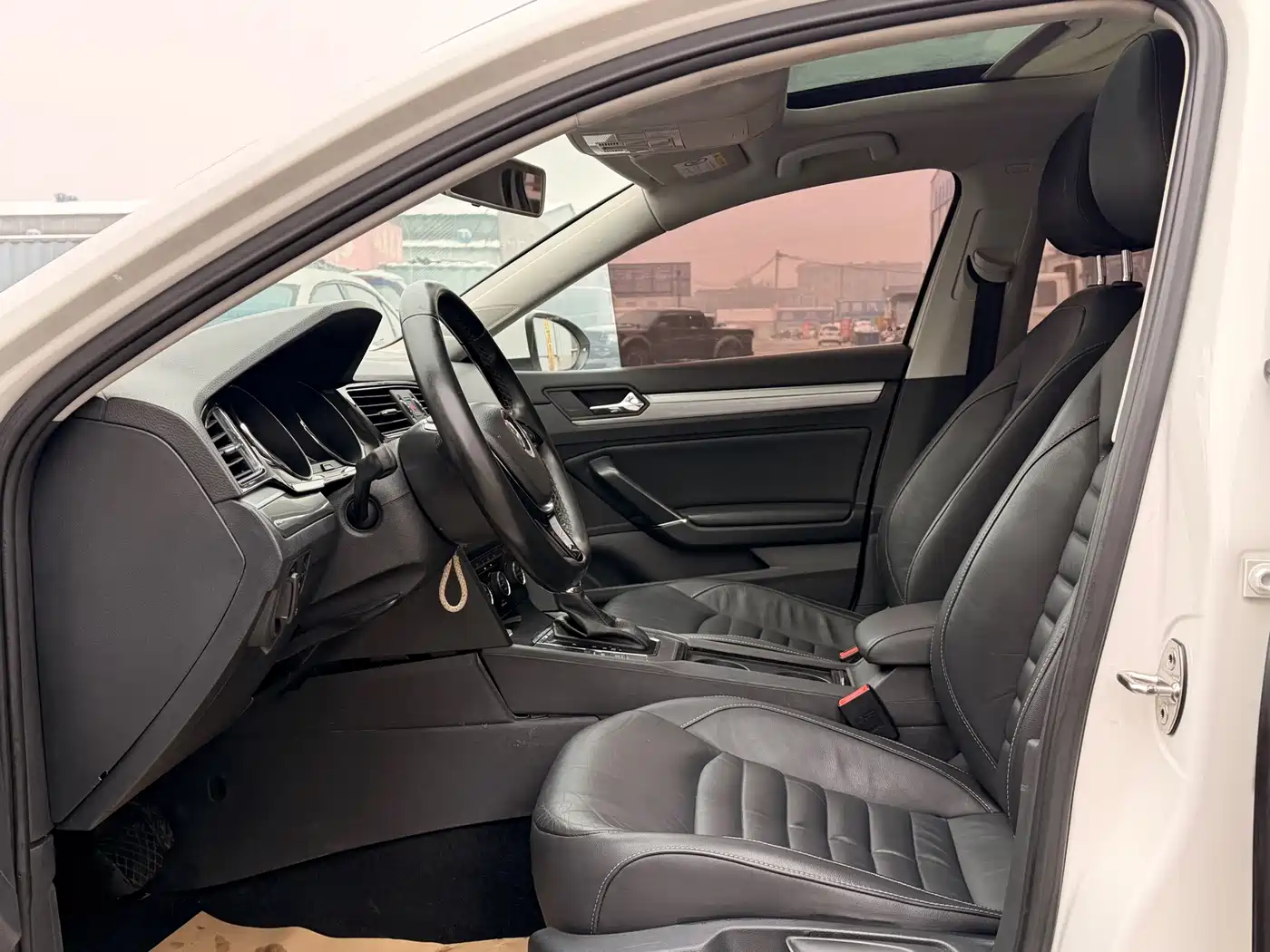 Volkswagen Lamando 2018 280TSI DSG Comfort Edition фото 11