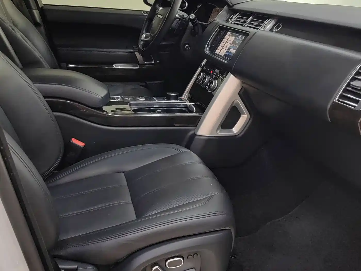 Land Rover Range Rover 2013 NA 5.0 V8 Vogue фото 16
