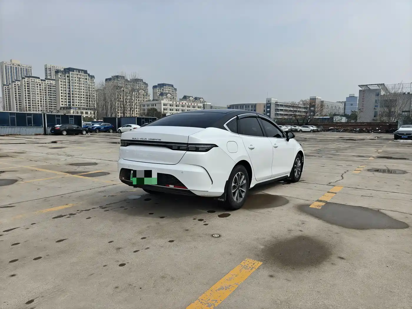 BYD Destroyer 05 2024 Glory Edition DM-i 55KM Luxury фото 7