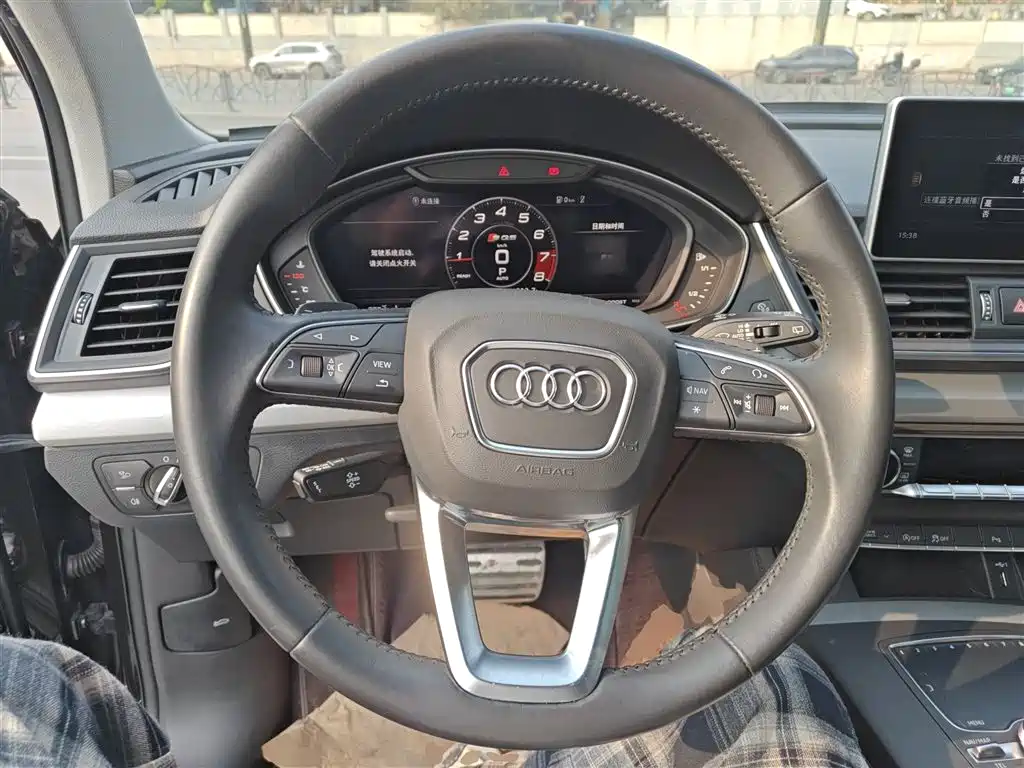 Audi Q5L 2020 Facelift 40 TFSI Honor Fashion фото 11