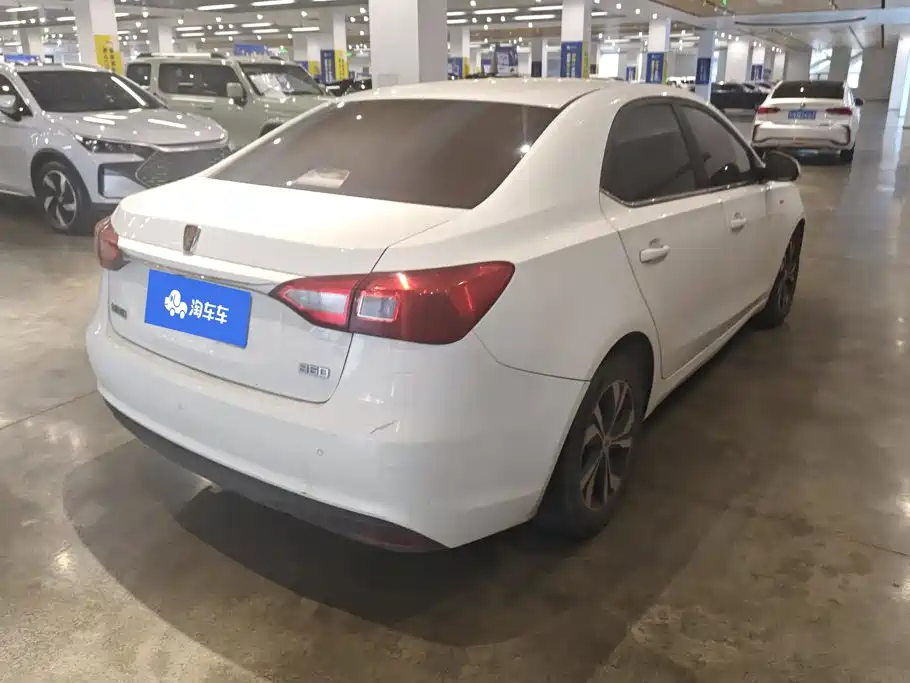 Roewe 360 2017 2017 1.5L Auto Luxury Edition