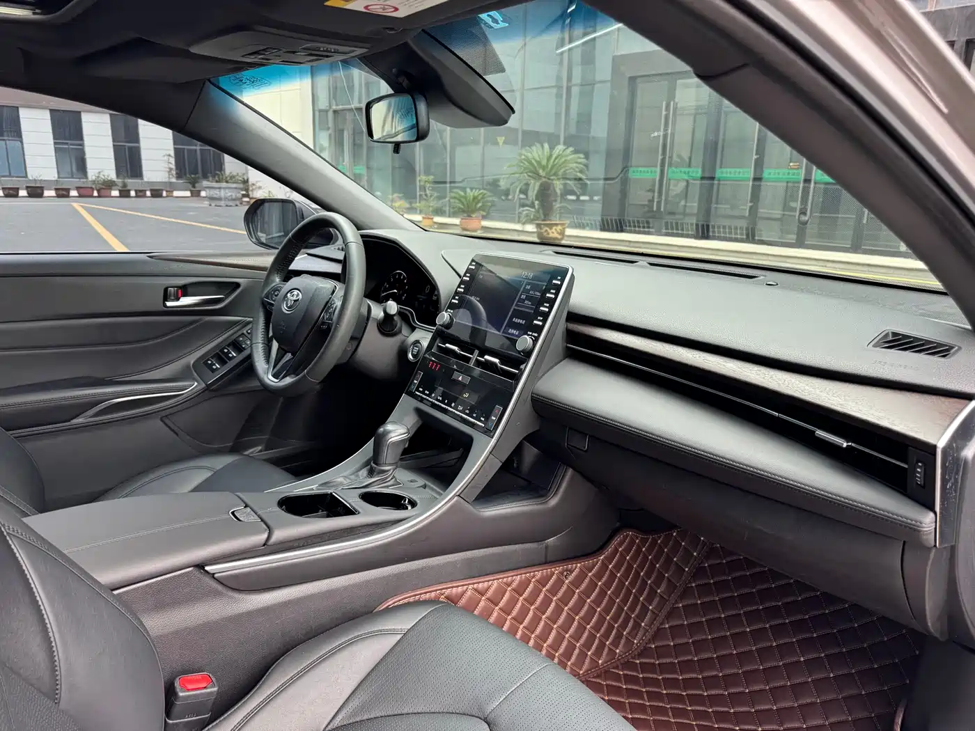 Toyota Avalon 2019 2.0L XLE Premium Edition (China VI) фото 13